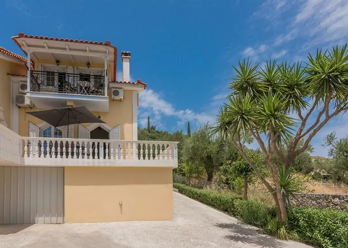 Дом отдыха Ismini *